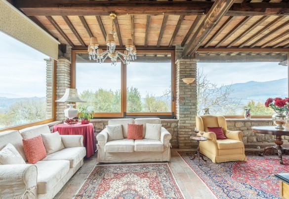 Il panoramico porticato verandato - Casale delle Farfalle