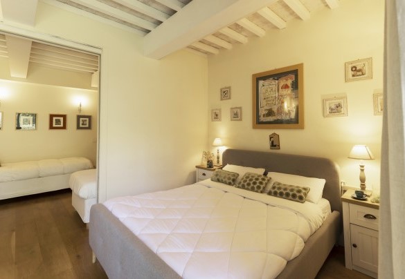 Double bedroom n.4 at the basement connected with the twin room - Casale delle Lavande