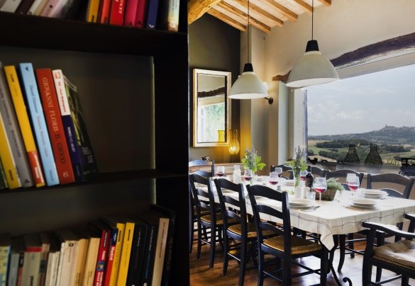The panoramic dining area - Casale delle Lavande