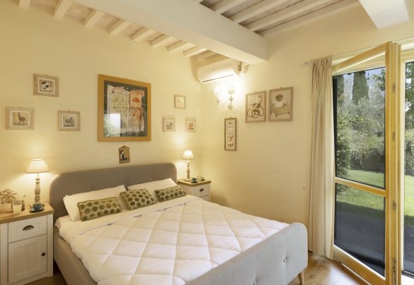 Double bedroom n.4 at the basement connected with the twin room - Casale delle Lavande