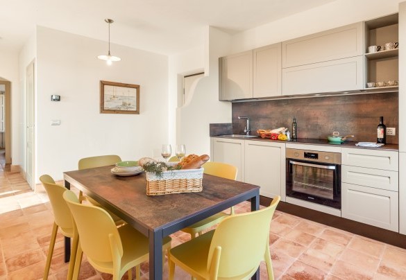 La cucina al primo piano - Casale Grottini