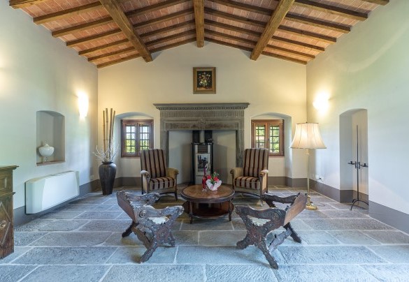 Lo stupendo salotto di fronte alla stufa - Casale La Splendida