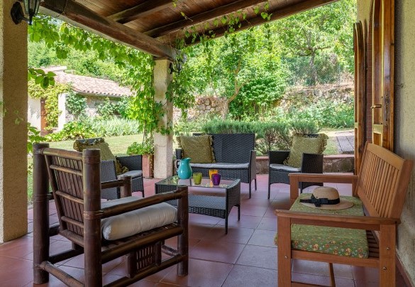 The porch with the living area connected to the living room – Casale Le Conce