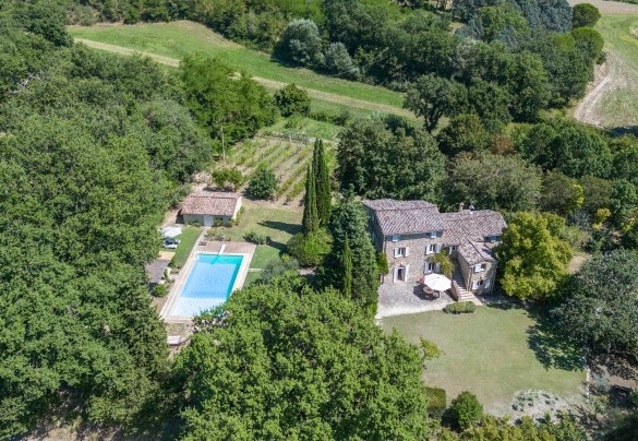 Il parco si sviluppa su un terreno di tre ettari - Casale Le Querce di Cetona