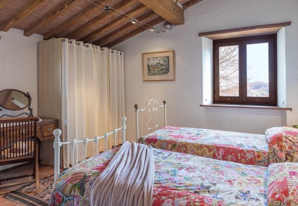 Twin bedroom n.3 with bathroom next to - Casale Mollina
