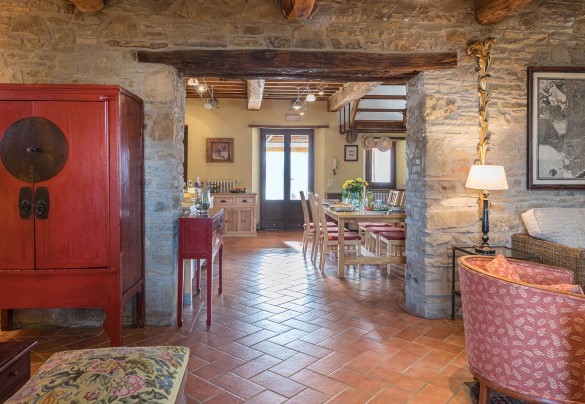 The large open space with living room, dining area and kitchen - Casale Mollina