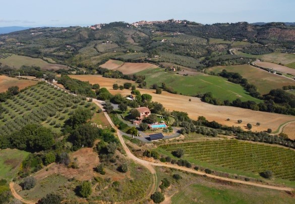 The property immersed in the Tuscan countryside - Casale Ombrone