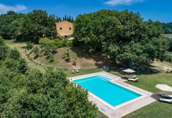 The pool area seen from above - Casale Piattini