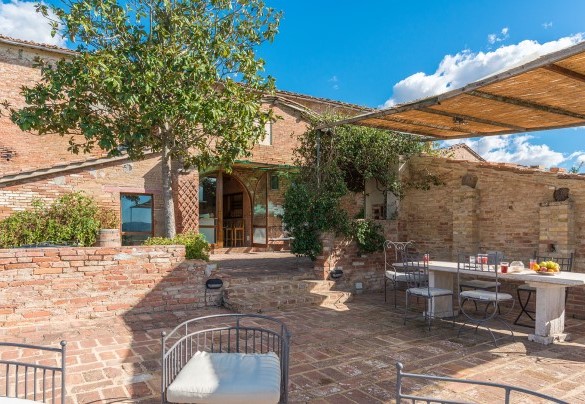 La veranda e la pergola - Casale Rasa	