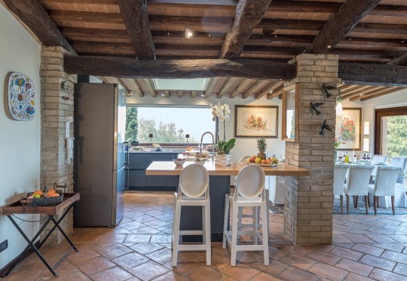  The beautiful kitchen open with dining area - Casale Santa Lucia  