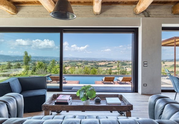 Open plan with living area, dining area and kitchen - Casale The Place