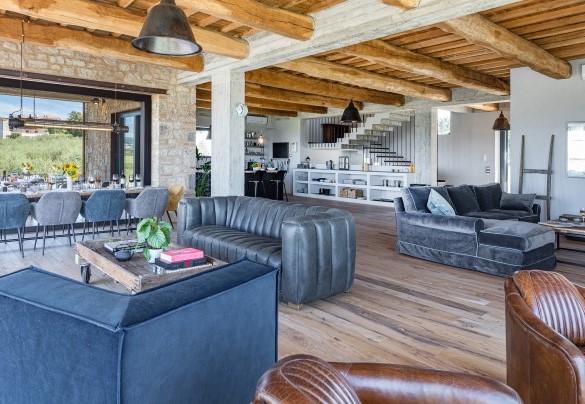  The living room is located on the ground floor of the farmhouse - Casale The Place