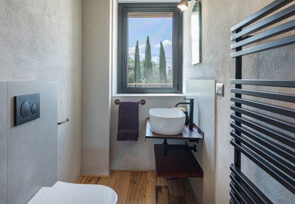 Service bathroom on the ground floor - Casale The Place