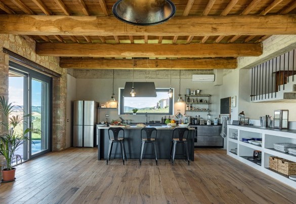 Large and bright kitchen - Casale The Place