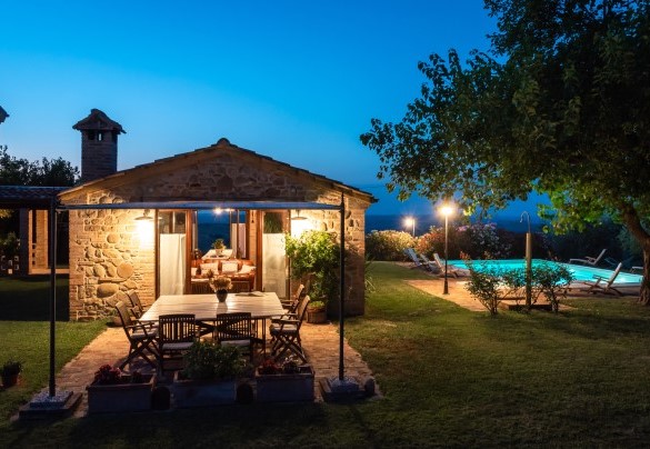 Casale Verdicchio offers a holiday of privacy and relaxation - Casale Verdicchio