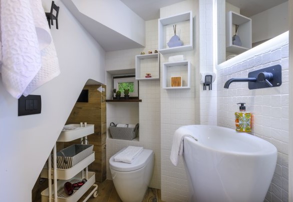 Toilette all'ingresso - Casalino Galassi