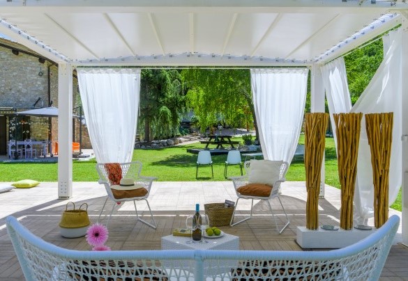 Gazebo con salotto - Casalino Galassi