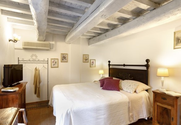 Double bedroom n.2 on the first floor - Casatorre 