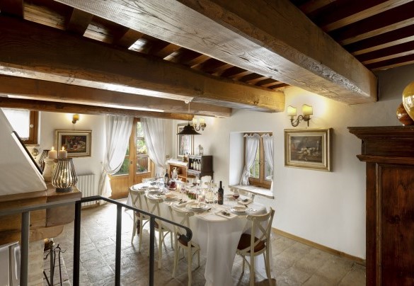  Taverna with dining area on the basement - Casatorre