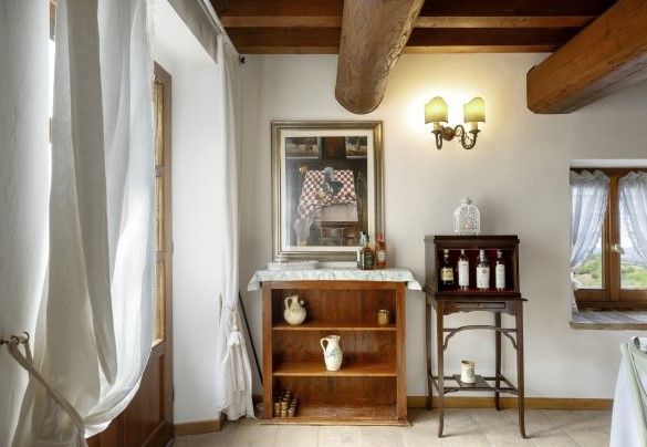 Details - Casatorre
