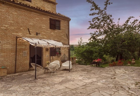 The main entrance  - Casatorre