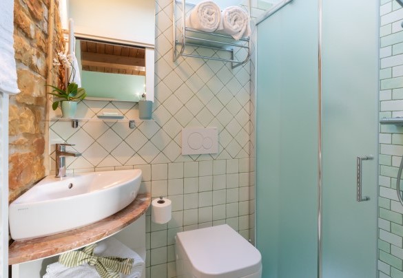 Bagno en-suite al primo piano – Cascina Marianna