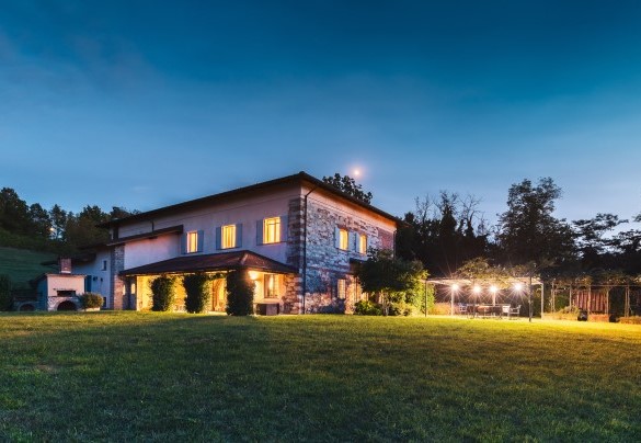 A wonderful oasis of peace and silence surrounded by nature and fully respectful of the privacy of its Guests - Cascina Moglia