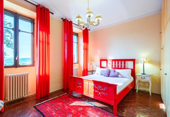 Double bedroom n.4 with view of the hills – Cascina Monferrato