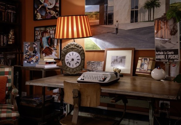 Main entrance with study corner - Case Novole