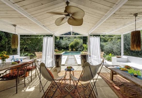 The pool terrace with furnished gazebo - Case Novole