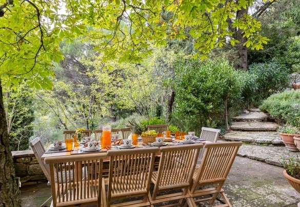 L’area pranzo esterna - Castellare in Poggio	