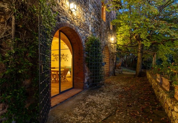 Vista del piano terra illuminato - Castellare in Poggio	
