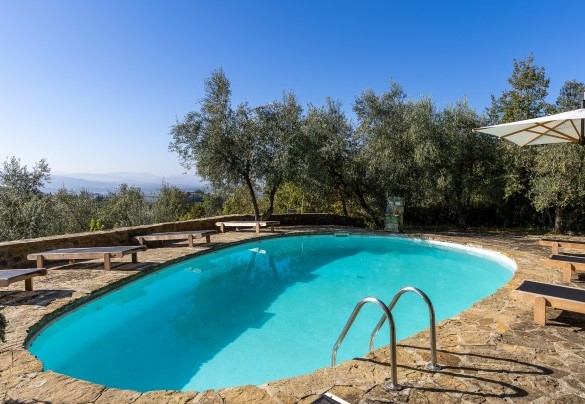 La piscina - Castellare in Poggio	