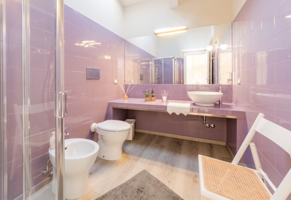 Bathroom with shower on the first floor - Chipieri