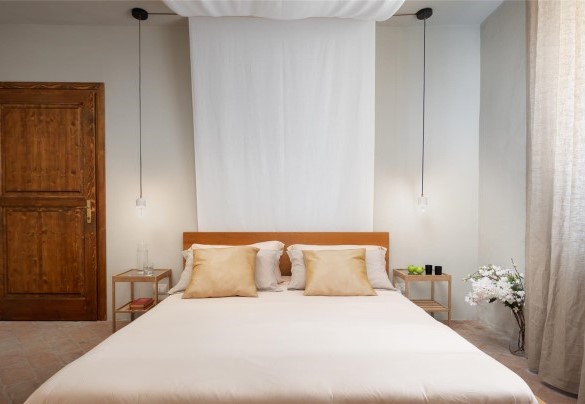 Double bedroom n.1 with ensuite bathroom – Cinque Cipressi