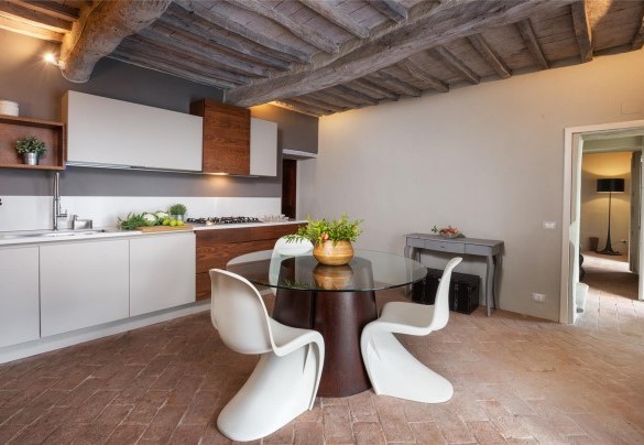 The modern and well equipped kitchen – Cinque Cipressi