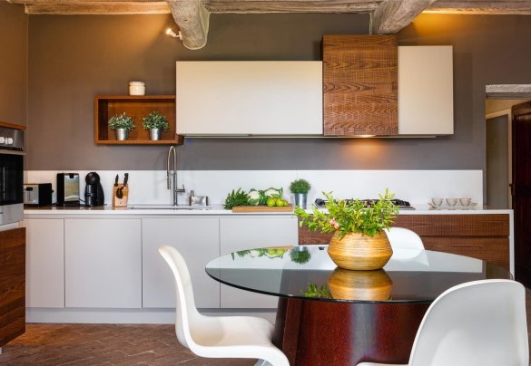 The kitchen is connected to the double bedroom n.1 – Cinque Cipressi