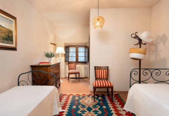 The twin bedroom on the ground floor - Cosciano
