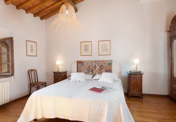 The double bedroom on the first floor - Cosciano