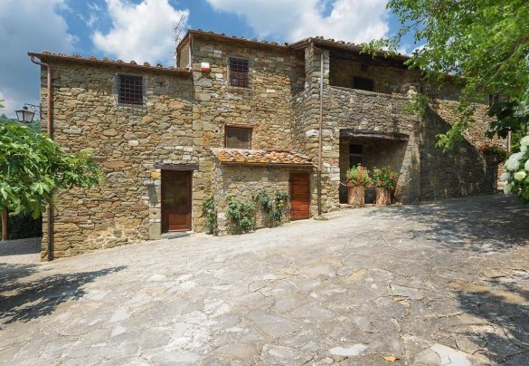 Villa for rent with pool in the Chianti area – Crognole 