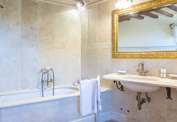 Bagno en-suite con vasca - Dalmanuta