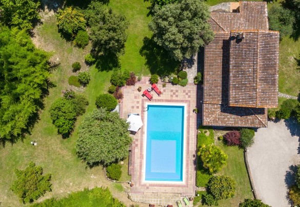 The property is located in Collazzone, a medieval hilltop borgo, characterised by the unmistakable Umbrian landscape - Dimora Alessandra 