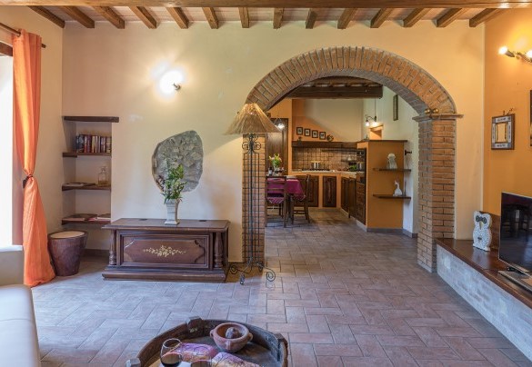 Cozy living room with direct exit to the garden - Dimora Alessandra