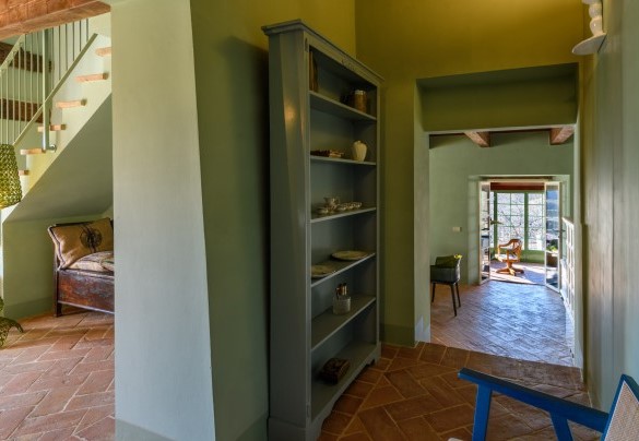 A few steps lead to the dining room - Dimora dei Sogni