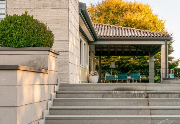 The external staircase at the entrance- Dimora delle Stelle