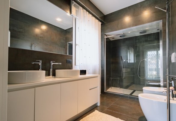 En suite bathroom with shower n.2 on the first floor - Dimora delle Stelle