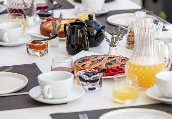 Dettaglio tavolo colazione - Dimora Egadina Giovanni