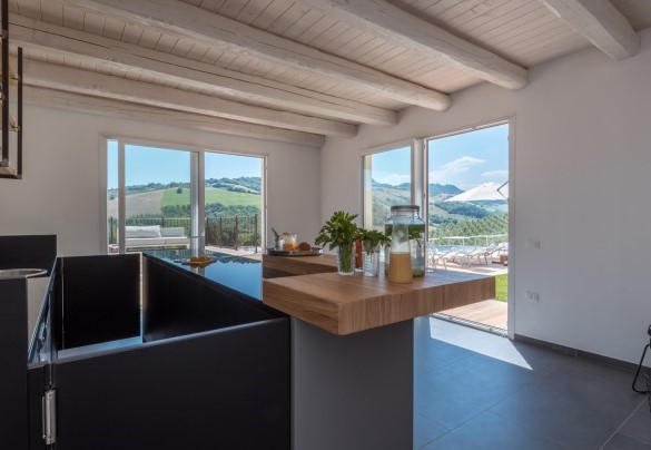 The bar area next to the pool - Dimora Montefiore