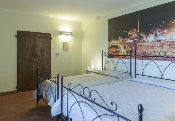 Camera doppia al piano terra nella casa principale - Dimora Rovena