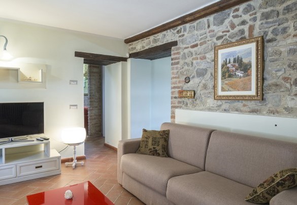 Angolo salotto al piano terra della casa principale - Dimora Rovena  